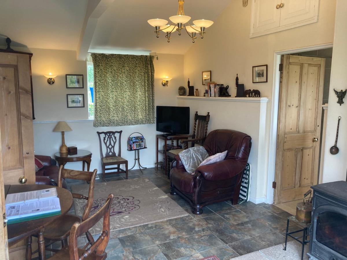 The Stable With Cosy Logburner Holiday home Wrexham